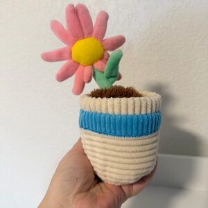 Gigglescape Flower Pot Plush Stuffed Animal Baby Pull Toy
